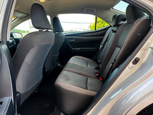 Used 2017 Toyota Corolla LE image 14