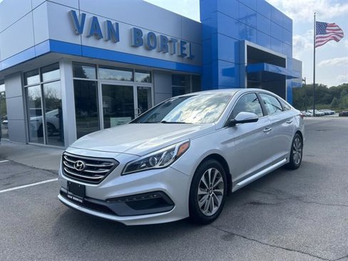 Used 2015 Hyundai Sonata Sport w/ Option Group 04 image 1