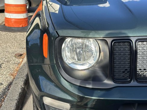 Used 2021 Jeep Renegade Sport image 8