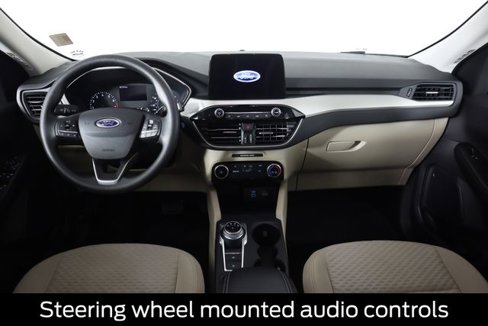 Used 2022 Ford Escape SE image 30