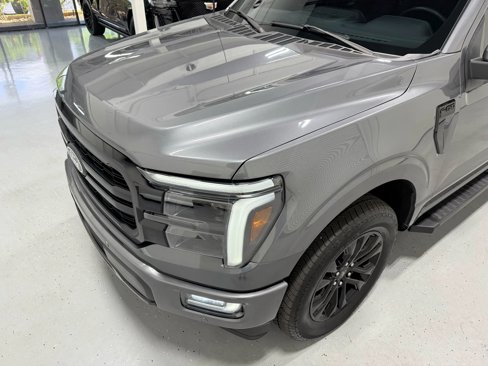 Used 2024 Ford F150 Lariat image 5