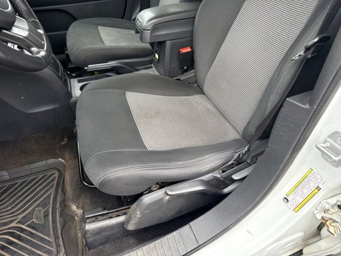 Used 2014 Jeep Patriot Latitude image 11