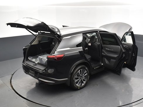 New 2026 INFINITI QX60 Luxe w/ Family Package image 35