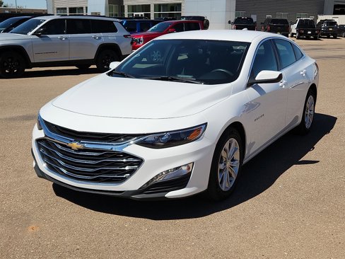 Used 2024 Chevrolet Malibu LT image 1