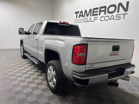 Used 2017 GMC Sierra 2500 SLT w/ Duramax Plus Package image 6