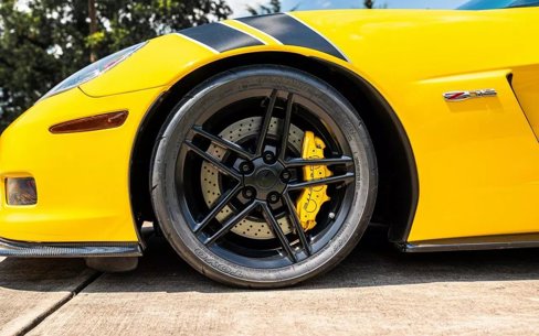 Used 2006 Chevrolet Corvette Z06 w/ Preferred Equipment Group image 32