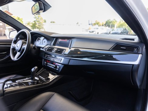 Used 2016 BMW 528i Sedan image 22