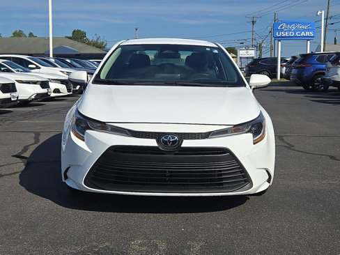 Used 2023 Toyota Corolla LE image 2