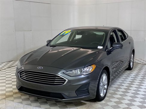 Used 2019 Ford Fusion SE image 20