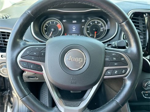 Used 2021 Jeep Cherokee Limited w/ Elite Package image 28
