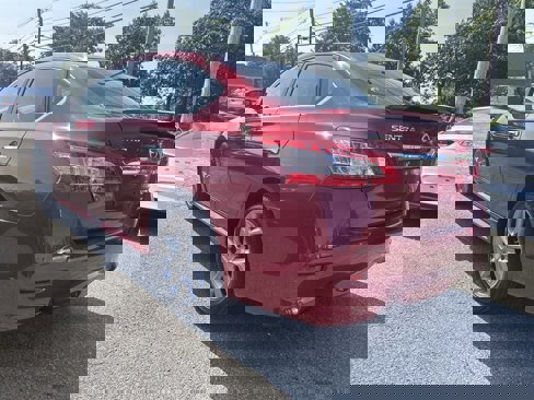 Used 2014 Nissan Sentra SR image 6
