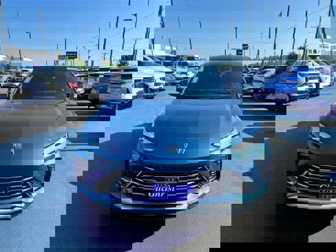 New 2025 Buick Envista Preferred image 25