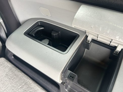 Used 2015 Toyota Sequoia SR5 image 46