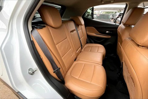 Used 2019 Buick Encore Essence image 18