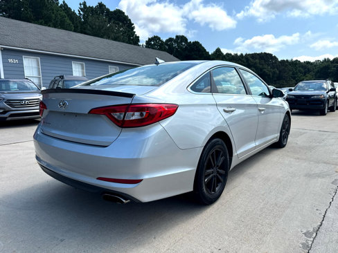 Used 2015 Hyundai Sonata SE image 6