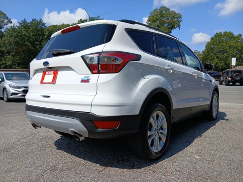 Used 2018 Ford Escape SE image 6
