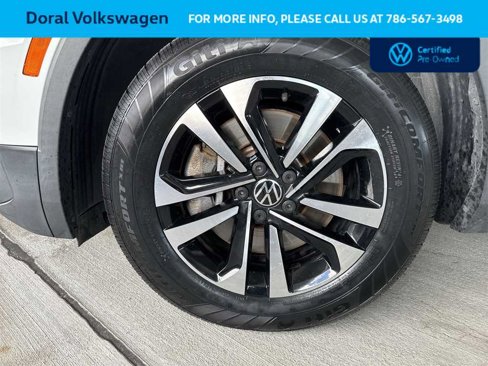 Certified 2022 Volkswagen Tiguan S image 10