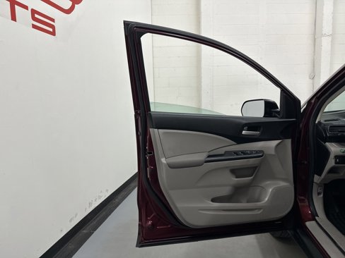 Used 2014 Honda CR-V LX image 32