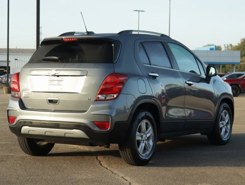 Used 2019 Chevrolet Trax LT w/ LT Convenience Package image 7