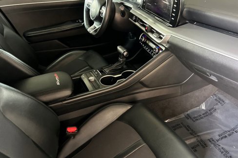 Used 2022 Kia K5 GT-Line image 15