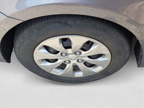 Used 2017 Hyundai Accent SE image 4