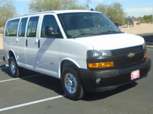 Used 2022 Chevrolet Express 2500 w/ Driver Convenience Package image 7