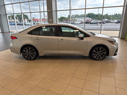 Used 2022 Toyota Corolla SE image 6