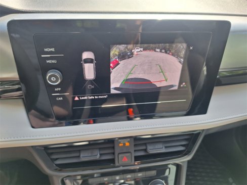 New 2025 Volkswagen Taos S image 15