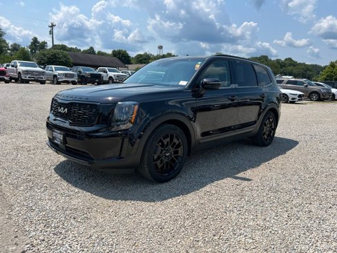 Used 2022 Kia Telluride EX w/ EX Premium Package image 4
