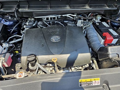 Used 2022 Toyota Highlander XSE image 13