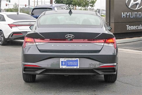 Certified 2023 Hyundai Elantra SEL image 6
