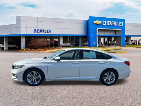Used 2019 Honda Accord LX image 2