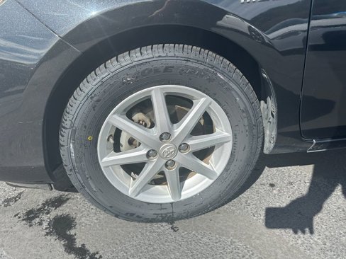 Used 2015 Toyota Prius C Four image 12