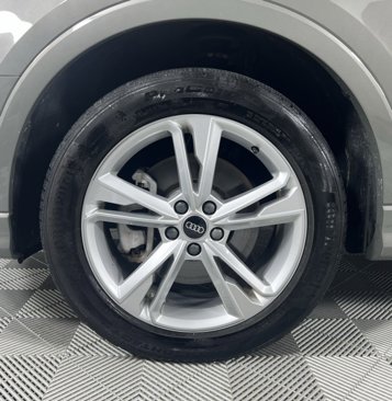 Used 2022 Audi Q3 2.0T Premium Plus w/ Premium Plus Package image 9