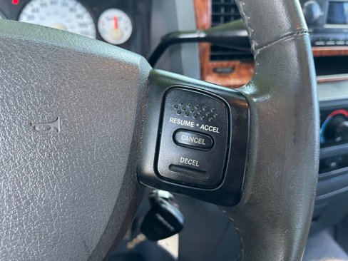 Used 2006 Dodge Ram 1500 Truck SLT image 29