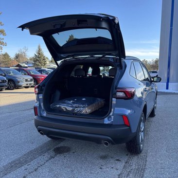 New 2025 Ford Escape ST-Line w/ Tech Pack #1 image 16