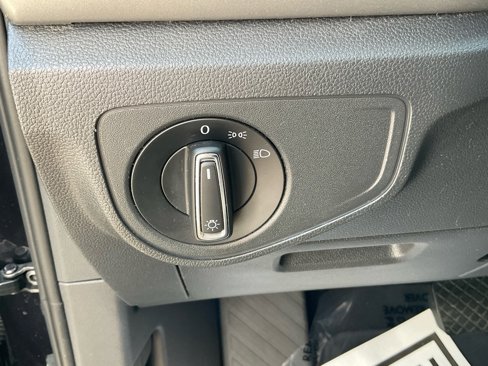 Used 2018 Volkswagen Atlas S image 41