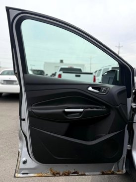 Used 2016 Ford Escape SE image 11