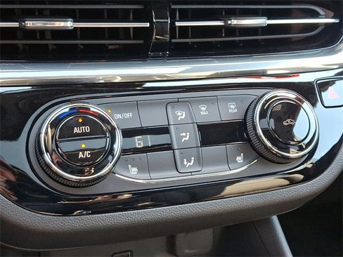New 2025 Buick Envista Sport Touring w/ Convenience I Package image 12