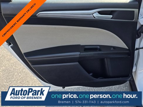 Used 2020 Ford Fusion S image 29