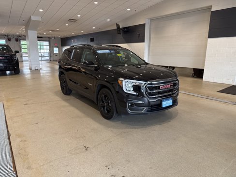 Certified 2023 GMC Terrain AT4 image 4