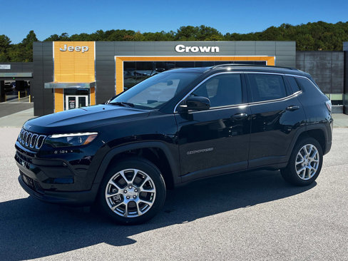New 2024 Jeep Compass Latitude w/ Sun and Sound Group image 1