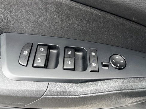 Used 2024 Kia Sportage LX image 14