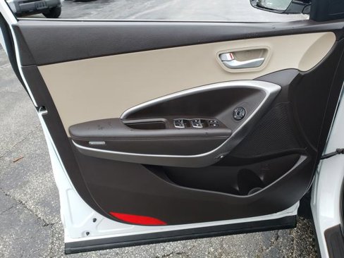 Used 2017 Hyundai Santa Fe Sport image 11