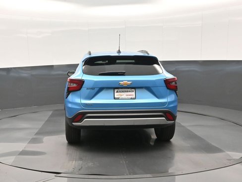 New 2025 Chevrolet Trax LT w/ Driver Confidence Package image 7