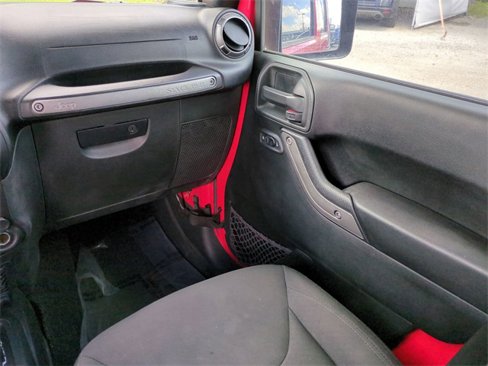 Used 2018 Jeep Wrangler Unlimited Sport S image 18