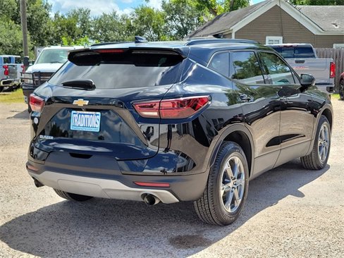 Certified 2023 Chevrolet Blazer LT w/ Convenience Package image 38
