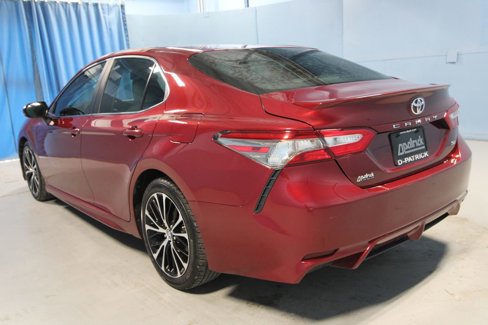 Used 2018 Toyota Camry SE image 27