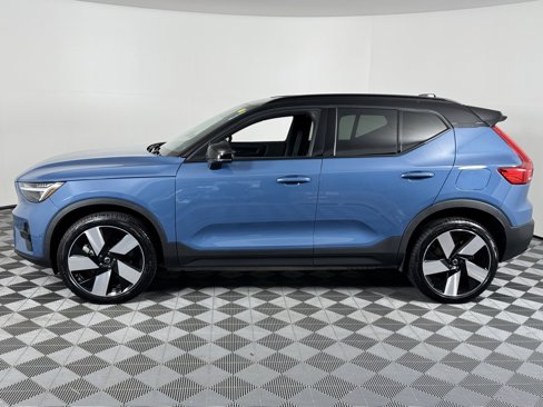 Certified 2023 Volvo XC40 Recharge Ultimate w/ Protection Package Premier image 11