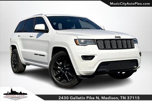 Used 2021 Jeep Grand Cherokee Laredo X image 1